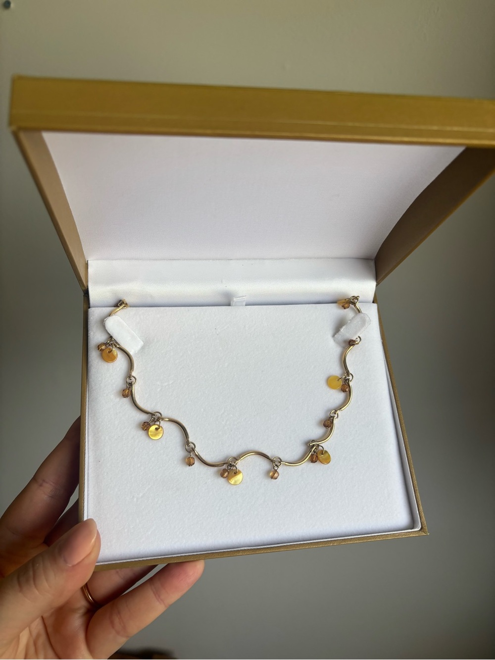 Vintage ANNE KLEIN gold tone wavy station necklace
